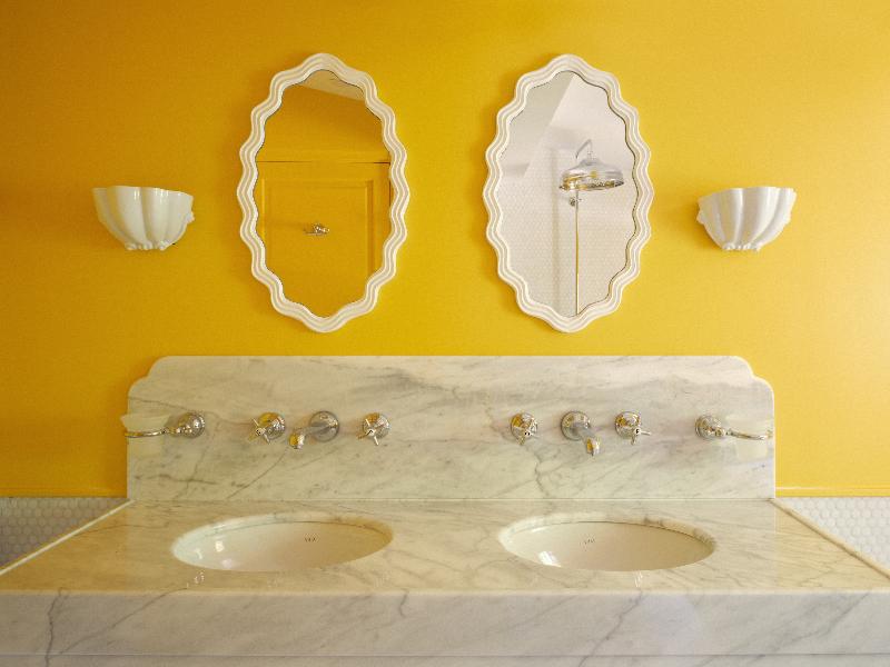 Tartane Saint  Tropez image