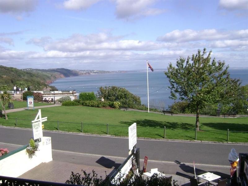 Seabreeze at Babbacombe image