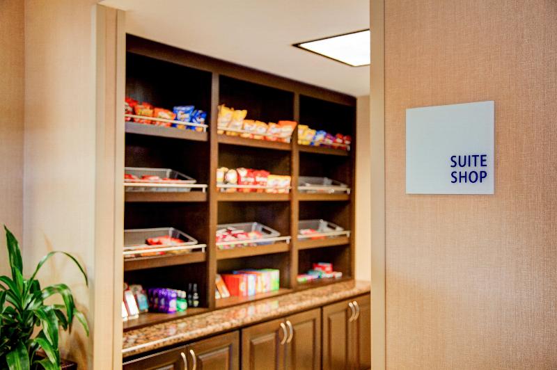 Holiday Inn Express & Suites Tyler South
