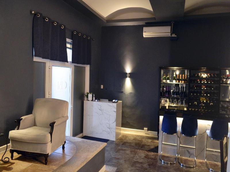 Casa Bella Boutique Antigua image