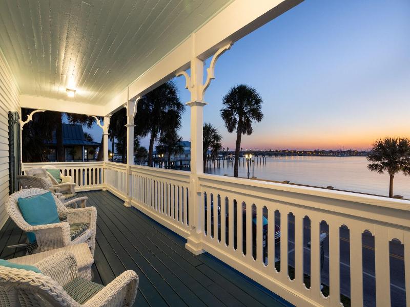Bayfront Westcott House Bed & Breakfast Inn