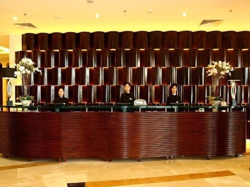 Qian'an Jinjiang Hotel