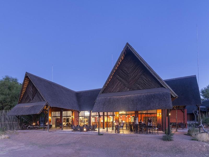 Hobatere Lodge