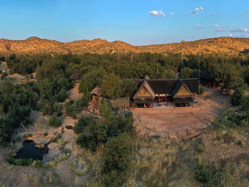 Hobatere Lodge