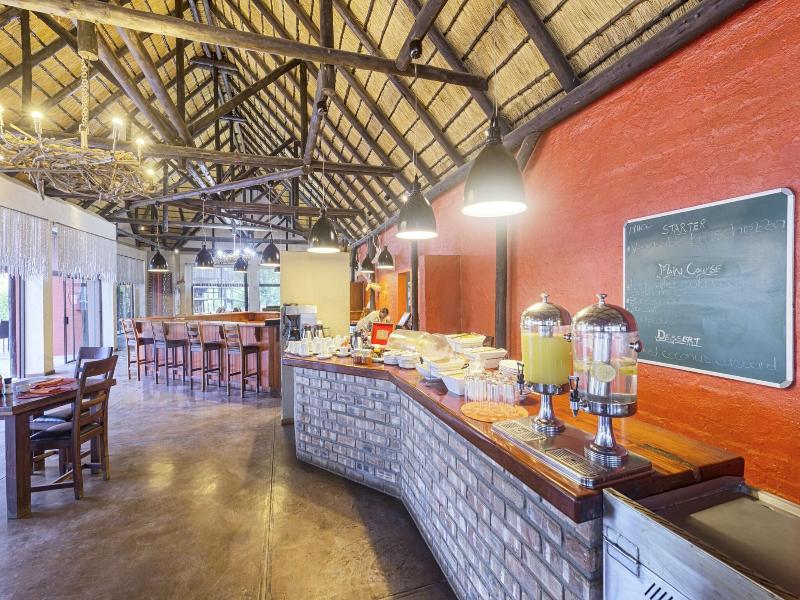 Hobatere Lodge