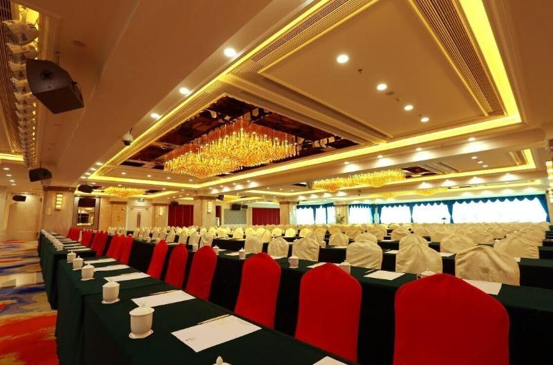 Pan Tower International Hotel image