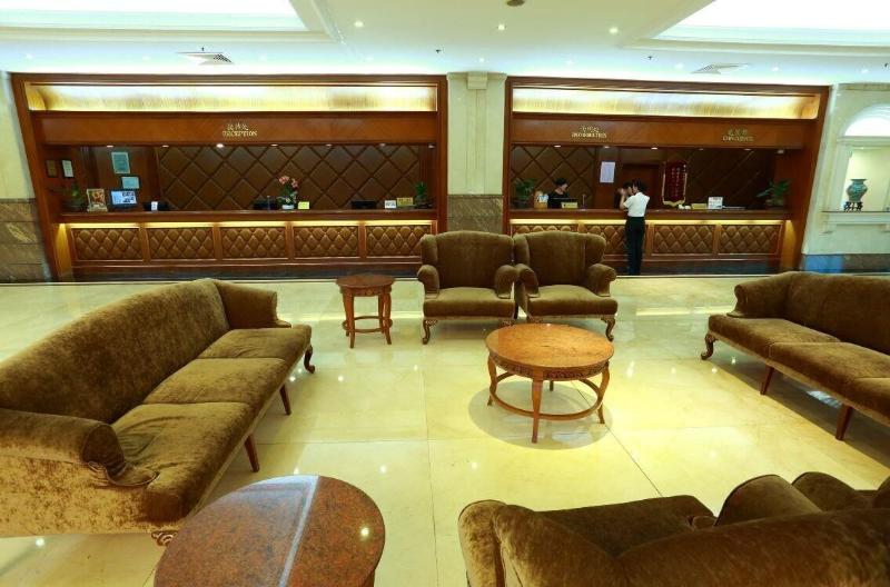Pan Tower International Hotel image