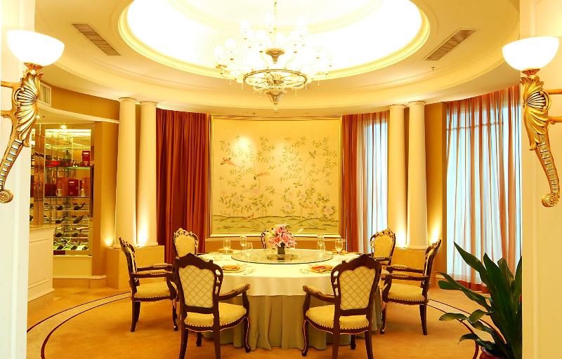 Pan Tower International Hotel image