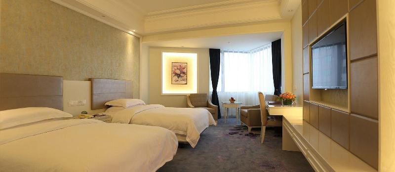 Pan Tower International Hotel image
