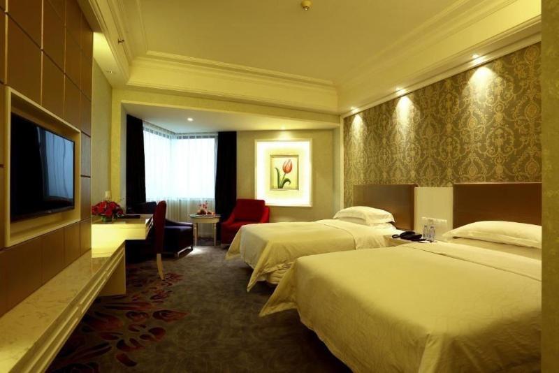 Pan Tower International Hotel image