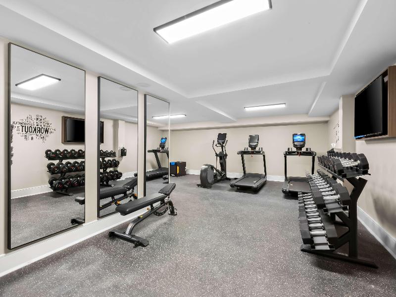 Latitude Suites Tinton Falls Eatontown Bw Premier image