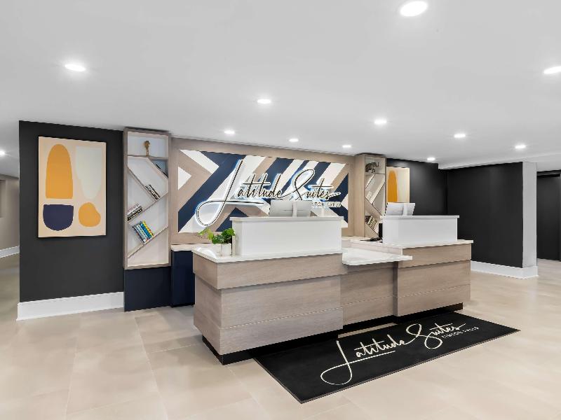 Latitude Suites Tinton Falls Eatontown Bw Premier image