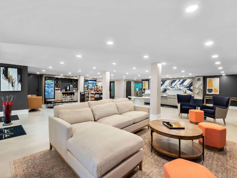 Latitude Suites Tinton Falls Eatontown Bw Premier image