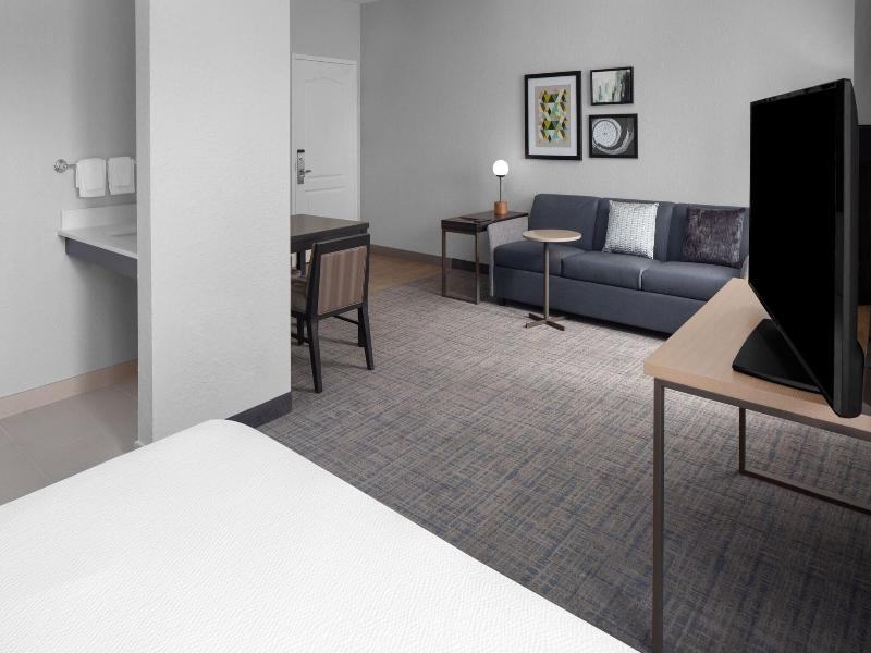 Residence Inn Tampa Oldsmar image