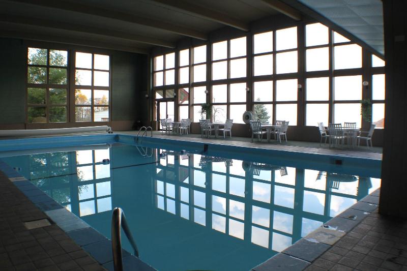 Historic Summit Inn Resort image
