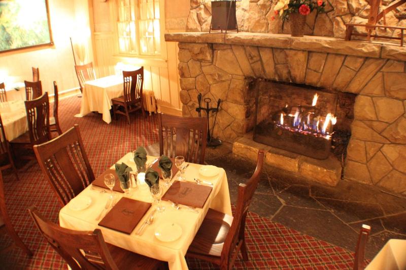 Historic Summit Inn Resort image