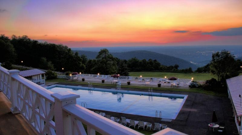 Historic Summit Inn Resort image