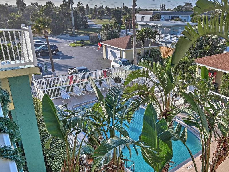 Tuckaway Shores Oceanfront Resort image