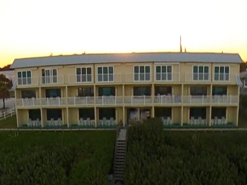 Tuckaway Shores Oceanfront Resort image