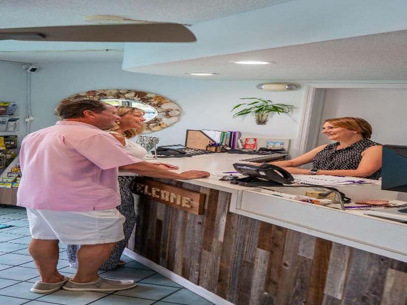 Tuckaway Shores Oceanfront Resort image