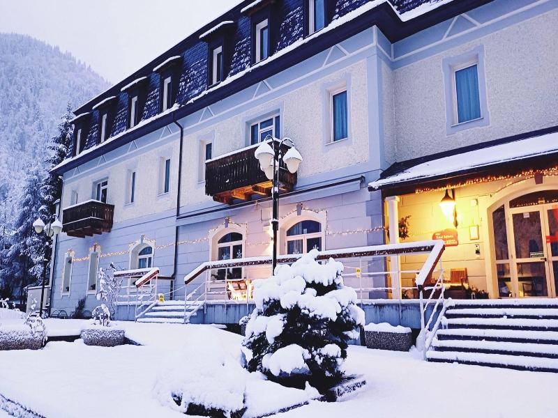 Hotel Saisera image