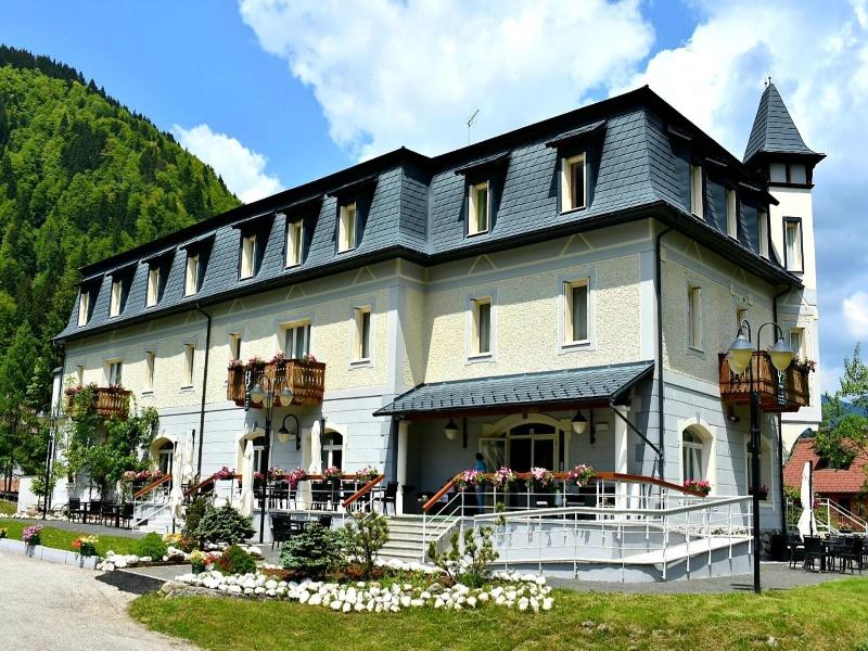 Hotel Saisera image
