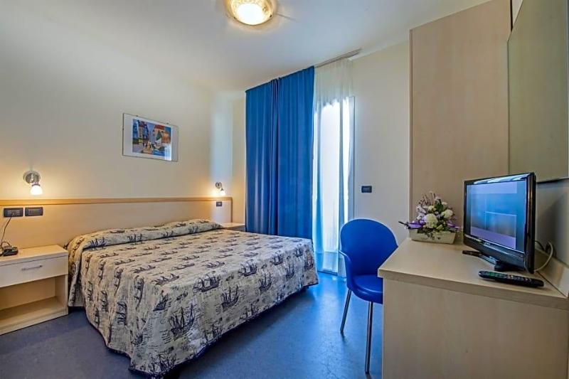 Hotel Minerva image