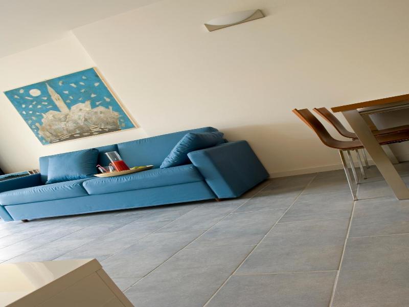 Residence Hotel Hungaria image