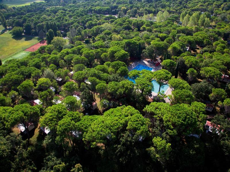 Camping Village Belvedere Pineta image