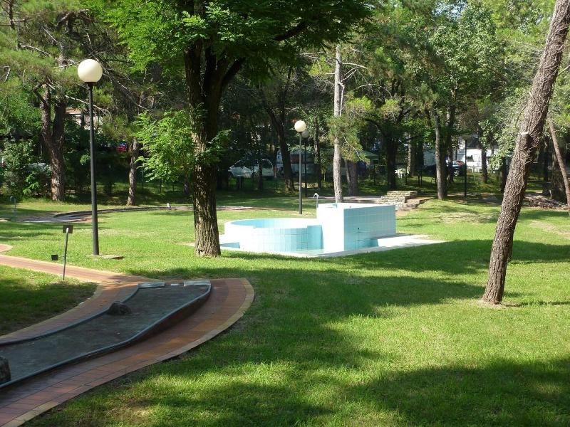 Camping Village Belvedere Pineta image