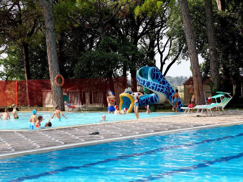 Camping Village Belvedere Pineta image