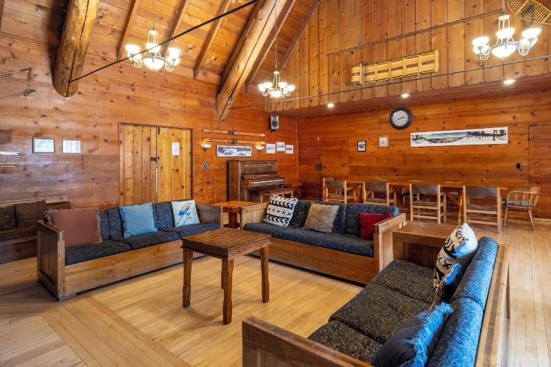 Clair Tappaan Lodge image