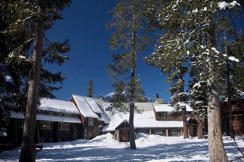 Clair Tappaan Lodge image