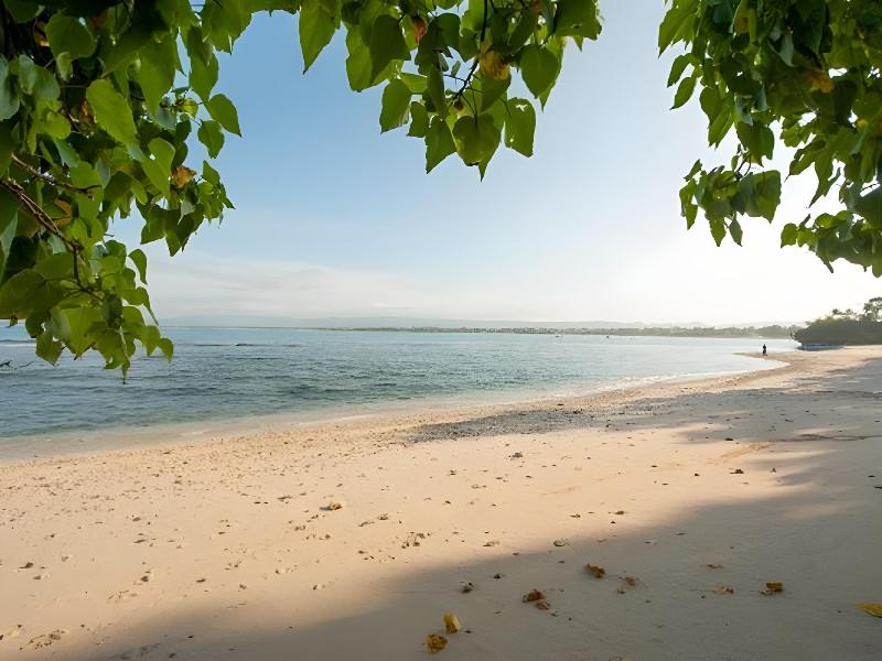 Sunrise Beach Hotel image