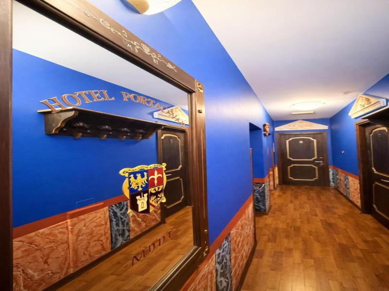 Hotel Portacavana image
