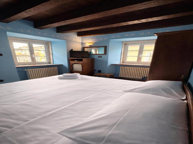 Hotel Portacavana image