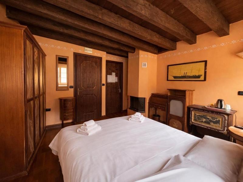 Hotel Portacavana image