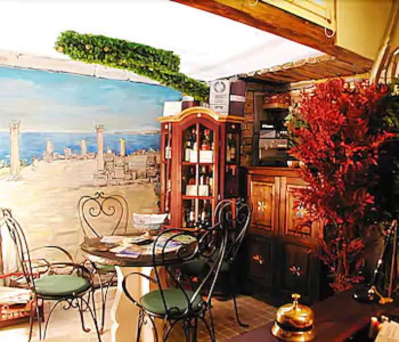 Hotel Portacavana image