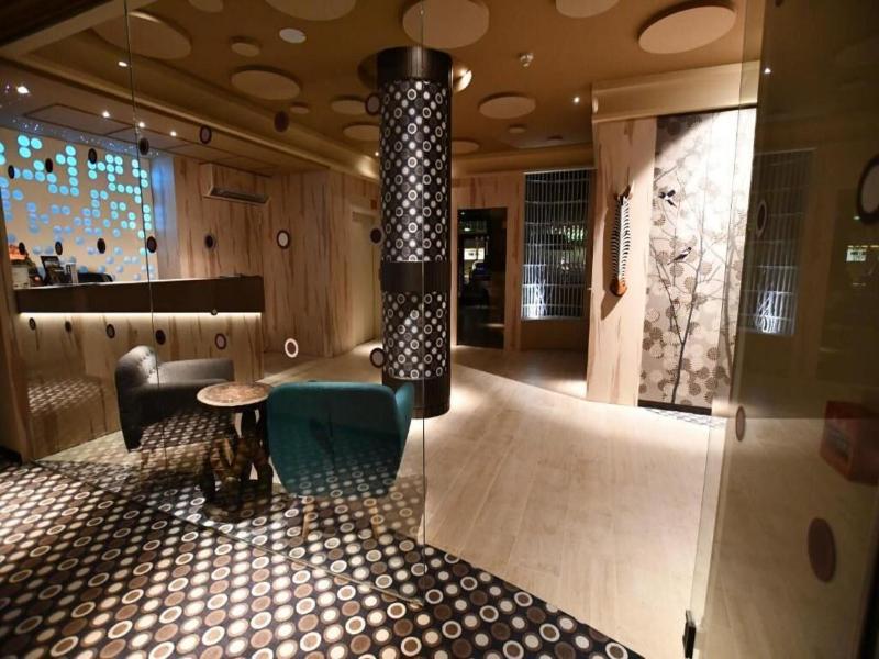 Oriente Hotel image