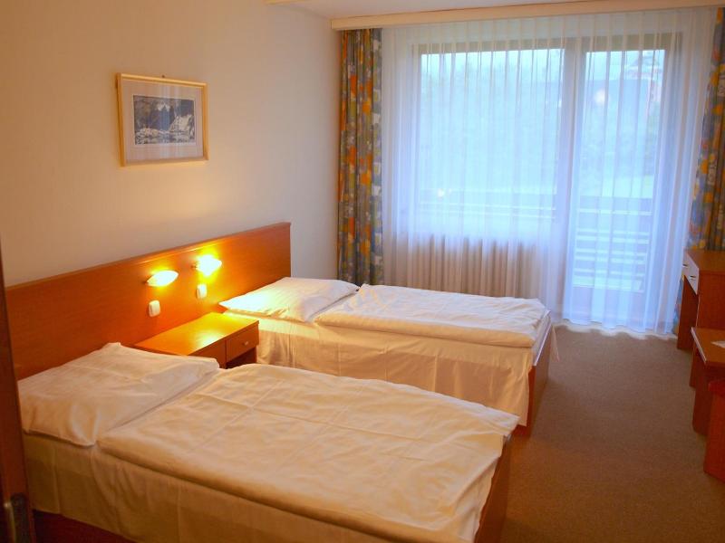 Uran image
