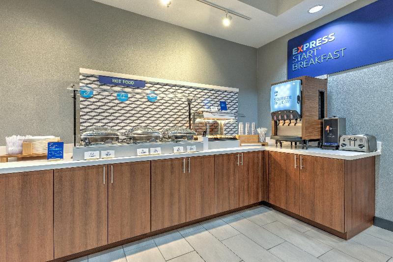 Holiday Inn Express & Suites Athens image