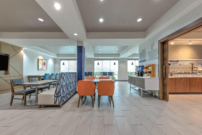 Holiday Inn Express & Suites Athens image