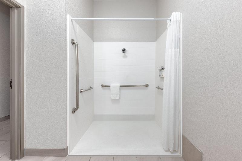 Holiday Inn Express & Suites Athens image