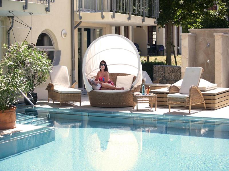 Strandhotel Heringsdorf image
