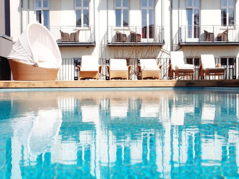 Strandhotel Heringsdorf image
