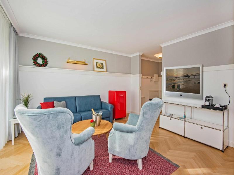 Strandhotel Heringsdorf image