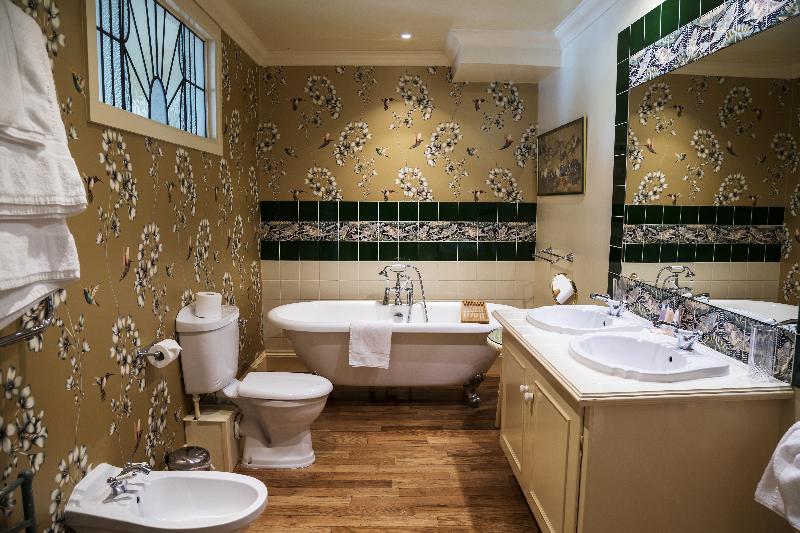 Orestone Manor image