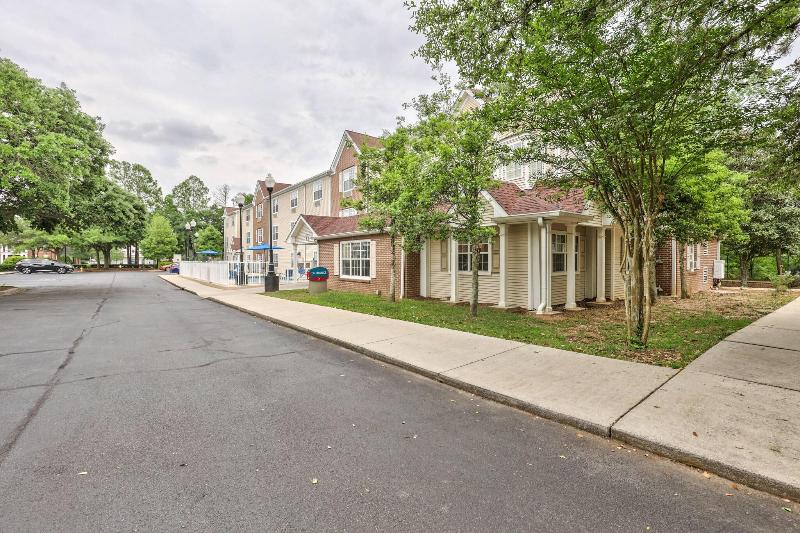 TownePlace Suites Tallahassee North/Capital Circle image