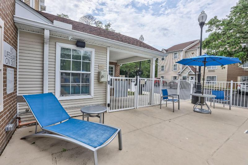 TownePlace Suites Tallahassee North/Capital Circle image