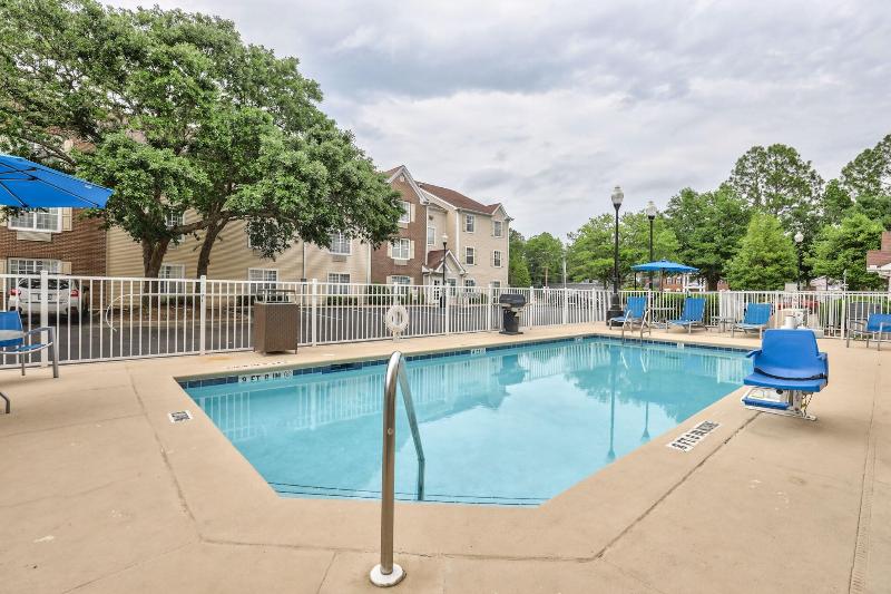 TownePlace Suites Tallahassee North/Capital Circle image